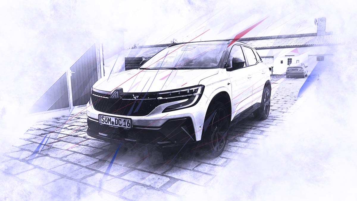 Weißer SUV der Marke Renault AUSTRAL